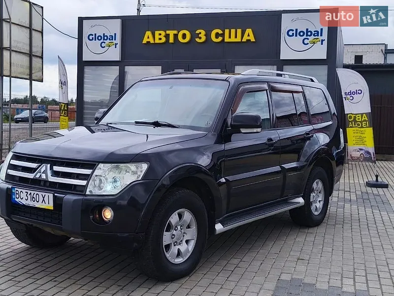 Mitsubishi Pajero Wagon