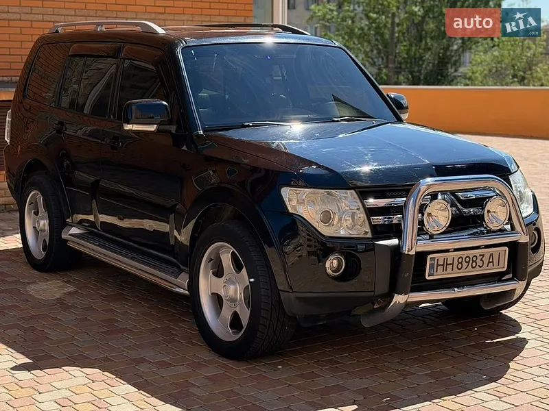 Mitsubishi Pajero Wagon