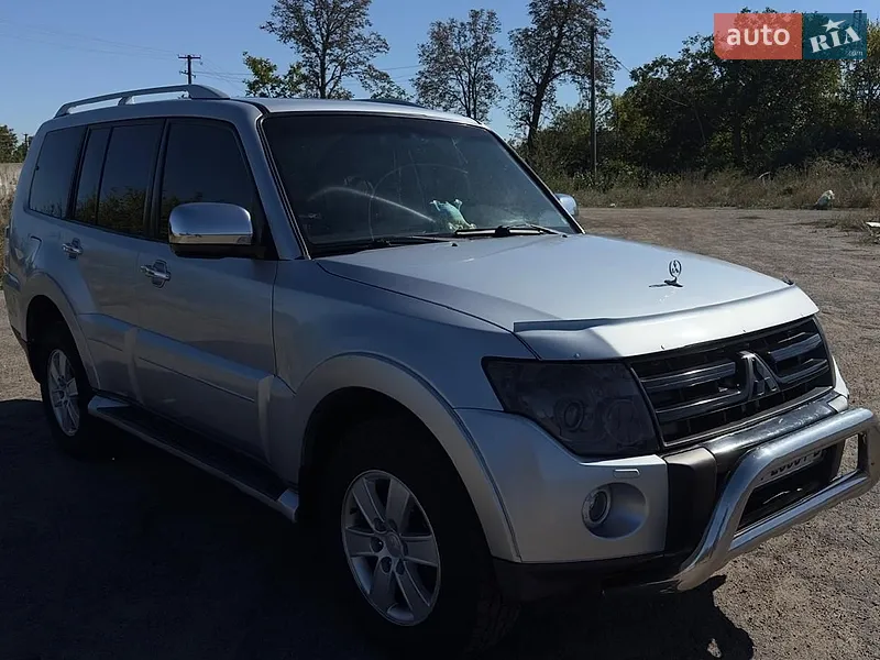 Mitsubishi Pajero Wagon