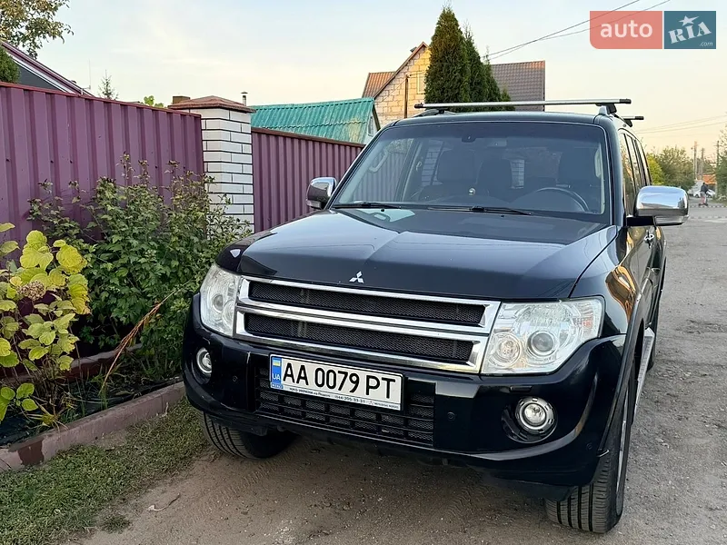 Mitsubishi Pajero Wagon