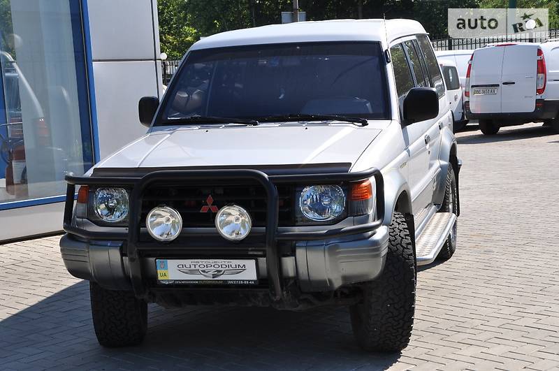 Внедорожник / Кроссовер Mitsubishi Pajero 1997 в Николаеве