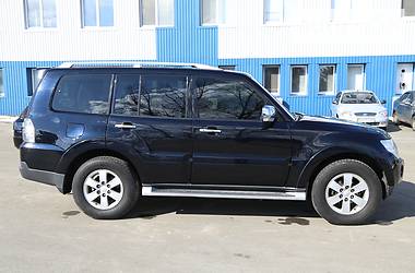 Внедорожник / Кроссовер Mitsubishi Pajero 2007 в Киеве