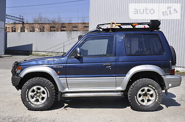 Внедорожник / Кроссовер Mitsubishi Pajero 1997 в Сваляве