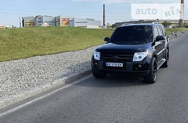 Mitsubishi Pajero 2008