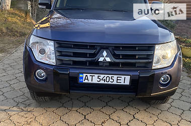 Внедорожник / Кроссовер Mitsubishi Pajero 2007 в Болехове