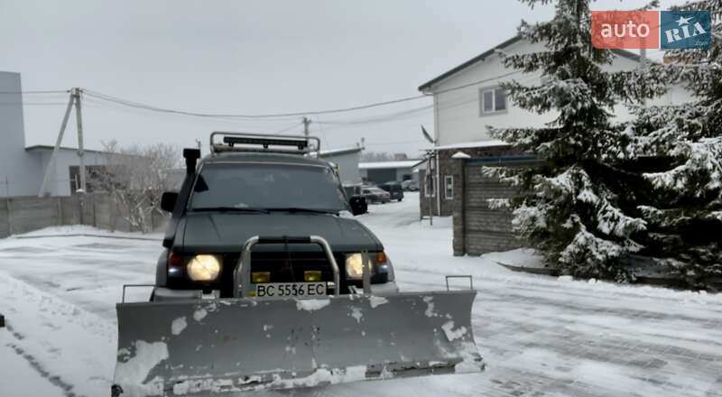 Внедорожник / Кроссовер Mitsubishi Pajero 1994 в Львове фото 12 Внедорожник / Кроссовер Mitsubishi Pajero 1994 в Львове