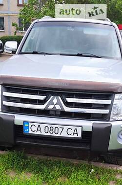 Внедорожник / Кроссовер Mitsubishi Pajero 2008 в Черкассах