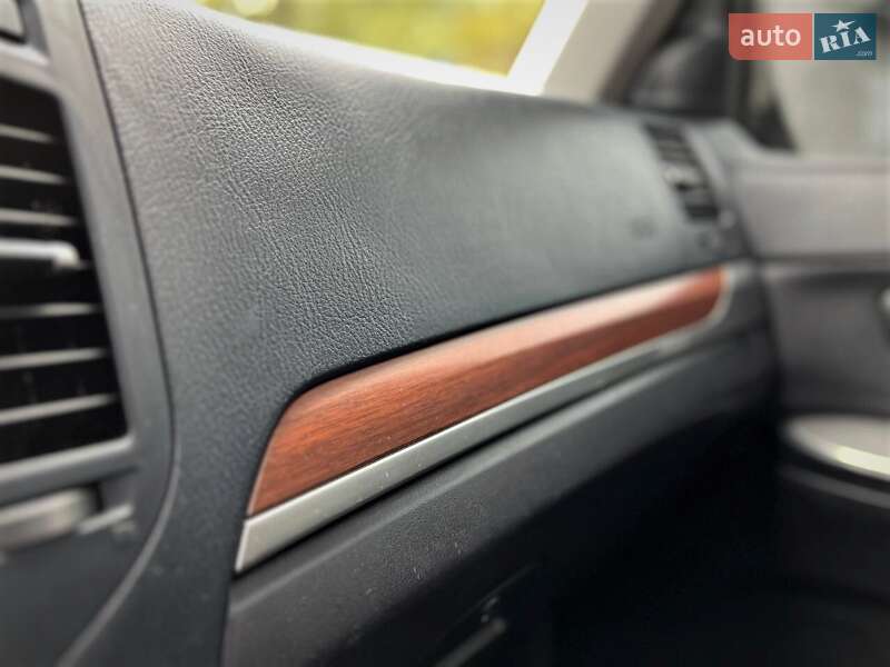 Позашляховик / Кросовер Mitsubishi Pajero 2008 в Києві