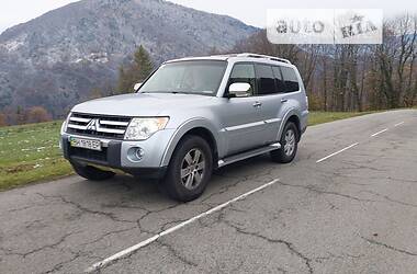 Позашляховик / Кросовер Mitsubishi Pajero 2007 в Одесі