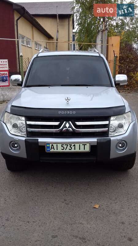 Внедорожник / Кроссовер Mitsubishi Pajero 2007 в Киеве