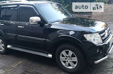 Mitsubishi Pajero 2008