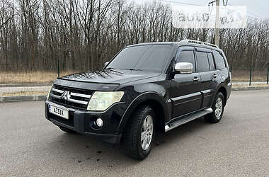 Mitsubishi Pajero 2008