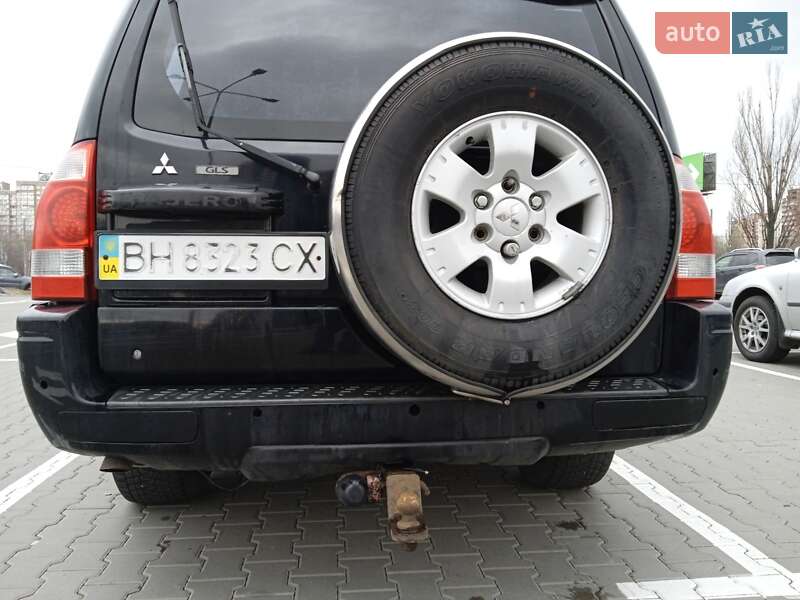 Внедорожник / Кроссовер Mitsubishi Pajero 2006 в Киеве