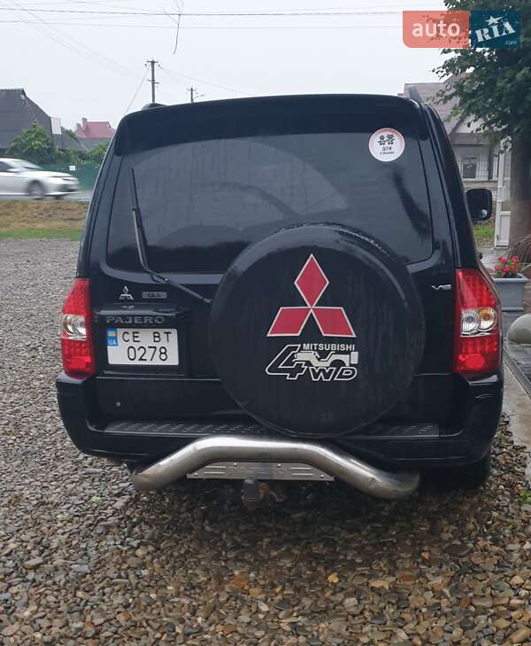 Внедорожник / Кроссовер Mitsubishi Pajero 2007 в Мамаевцах