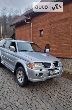 Позашляховик / Кросовер Mitsubishi Pajero 2007 в Ужгороді