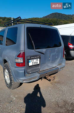 Внедорожник / Кроссовер Mitsubishi Pajero 2002 в Ужгороде