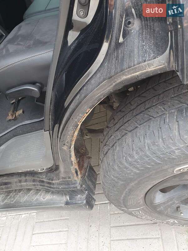 Внедорожник / Кроссовер Mitsubishi Pajero 2005 в Львове