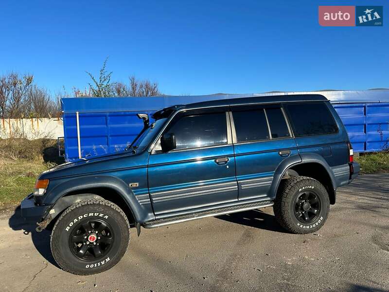 Позашляховик / Кросовер Mitsubishi Pajero 1996 в Запоріжжі