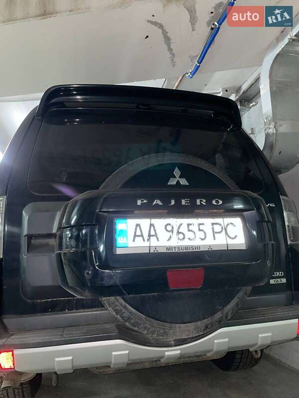 Mitsubishi Pajero 2009