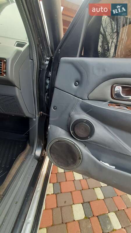Внедорожник / Кроссовер Mitsubishi Pajero 1998 в Тячеве
