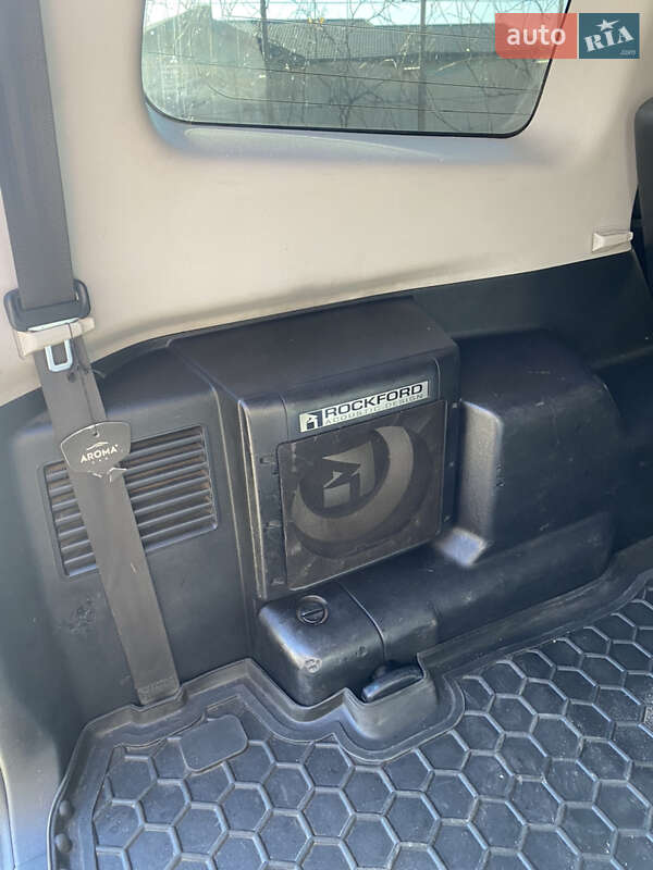 Внедорожник / Кроссовер Mitsubishi Pajero 2008 в Остроге