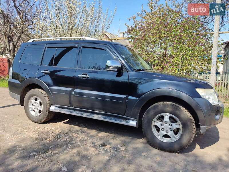 Позашляховик / Кросовер Mitsubishi Pajero 2007 в Апостоловому