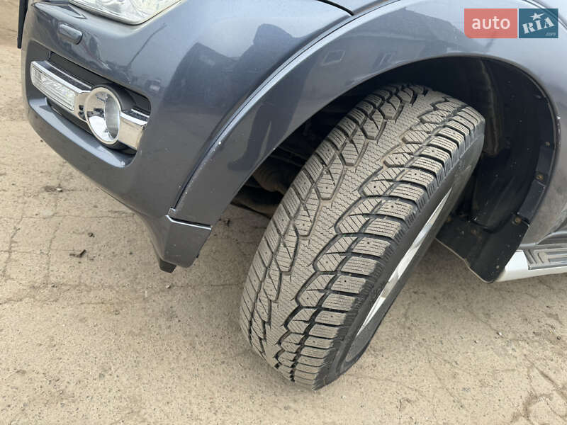 Позашляховик / Кросовер Mitsubishi Pajero 2010 в Балті