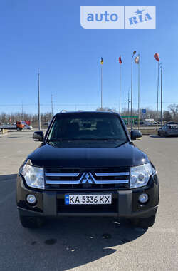 Mitsubishi Pajero 2007