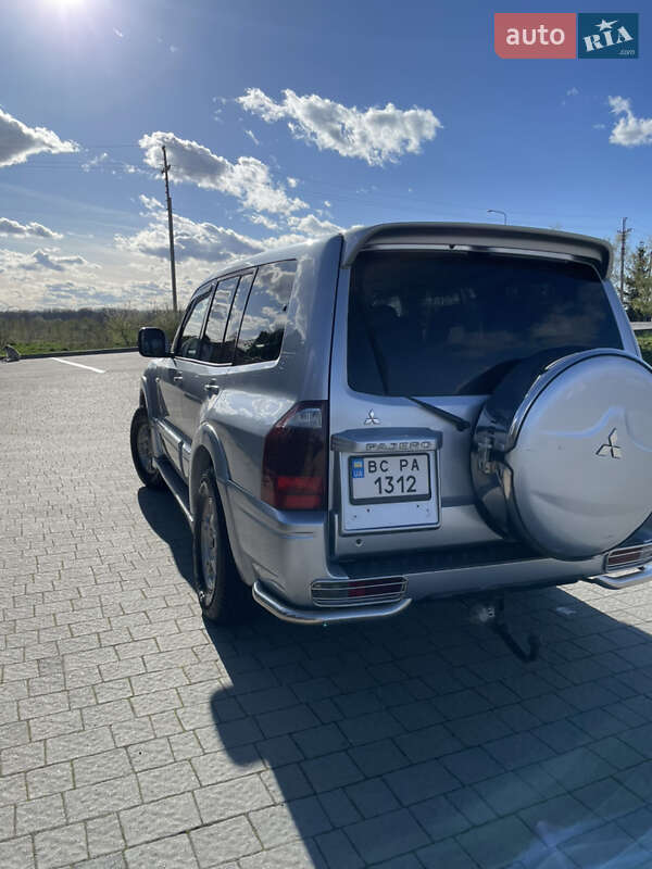 Позашляховик / Кросовер Mitsubishi Pajero 2004 в Стрию фото 3 Позашляховик / Кросовер Mitsubishi Pajero 2004 в Стрию