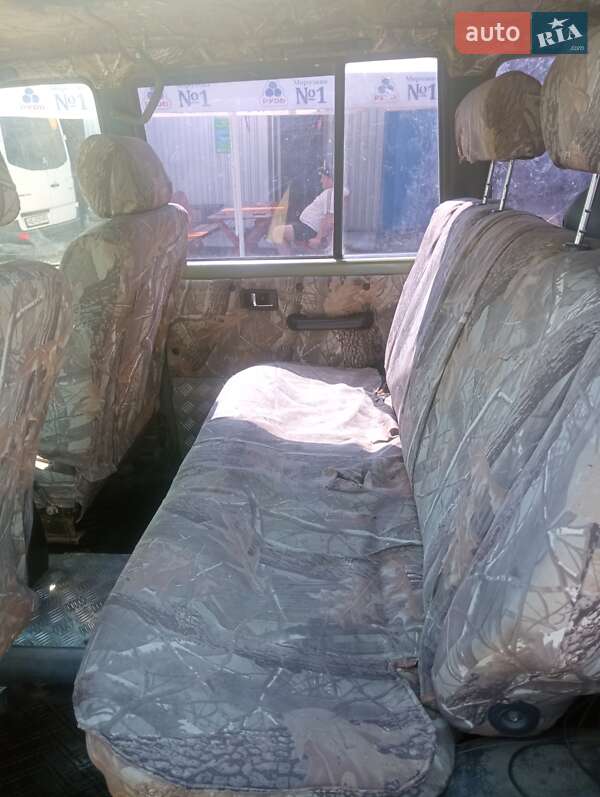 Внедорожник / Кроссовер Mitsubishi Pajero 1989 в Кривом Роге