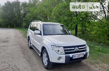 Внедорожник / Кроссовер Mitsubishi Pajero 2007 в Славянске