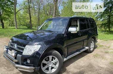 Mitsubishi Pajero 2008