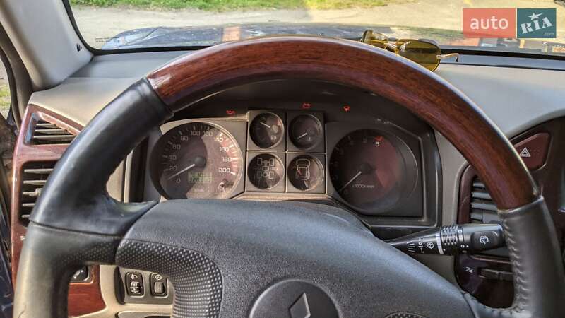 Позашляховик / Кросовер Mitsubishi Pajero 2000 в Луцьку