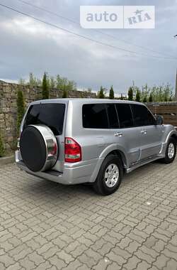 Позашляховик / Кросовер Mitsubishi Pajero 2006 в Моршині