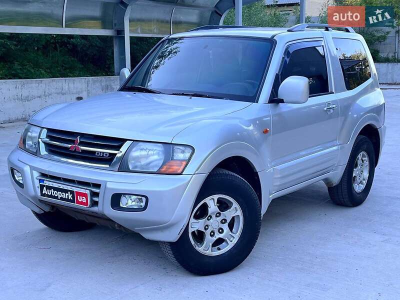 Внедорожник / Кроссовер Mitsubishi Pajero 2000 в Киеве