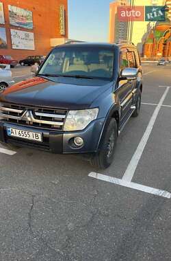 Mitsubishi Pajero 2007