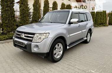 Внедорожник / Кроссовер Mitsubishi Pajero 2007 в Тернополе