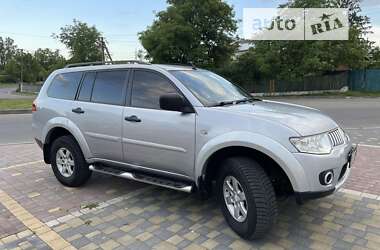 Позашляховик / Кросовер Mitsubishi Pajero 2011 в Городенці