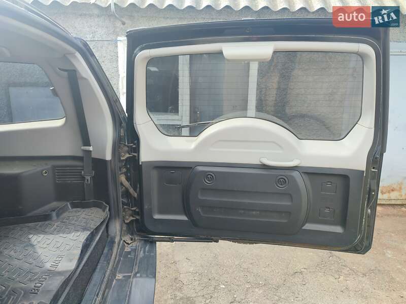 Позашляховик / Кросовер Mitsubishi Pajero 2007 в Новому Бузі
