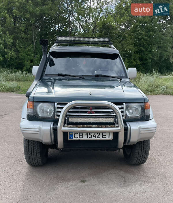 Позашляховик / Кросовер Mitsubishi Pajero 1997 в Тростянці