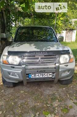 Внедорожник / Кроссовер Mitsubishi Pajero 2002 в Чернигове