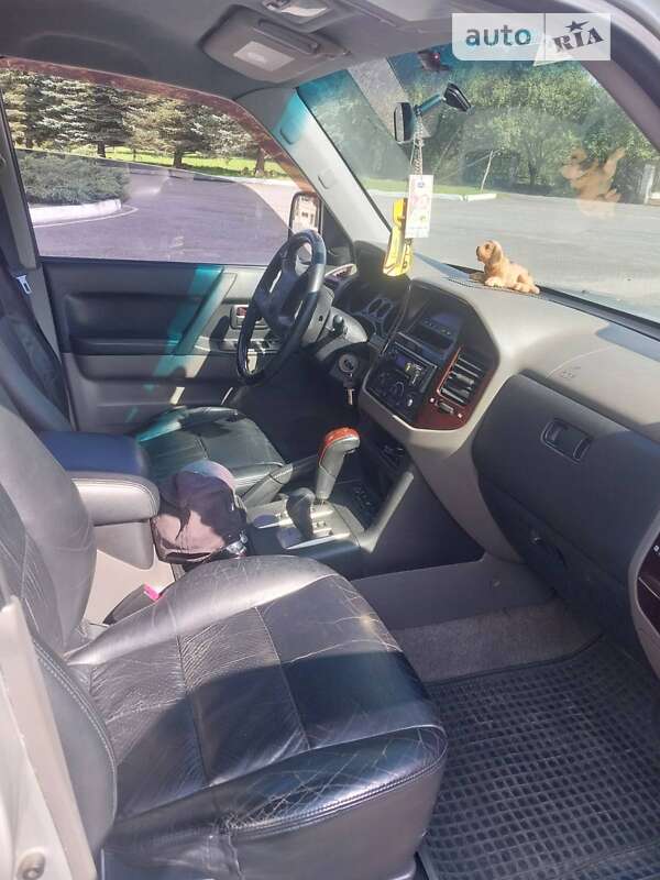 Внедорожник / Кроссовер Mitsubishi Pajero 2001 в Сколе фото 13 Внедорожник / Кроссовер Mitsubishi Pajero 2001 в Сколе