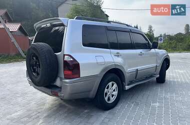 Позашляховик / Кросовер Mitsubishi Pajero 2003 в 