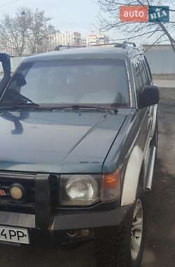Внедорожник / Кроссовер Mitsubishi Pajero 1993 в 