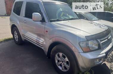 Внедорожник / Кроссовер Mitsubishi Pajero 2000 в Краматорске