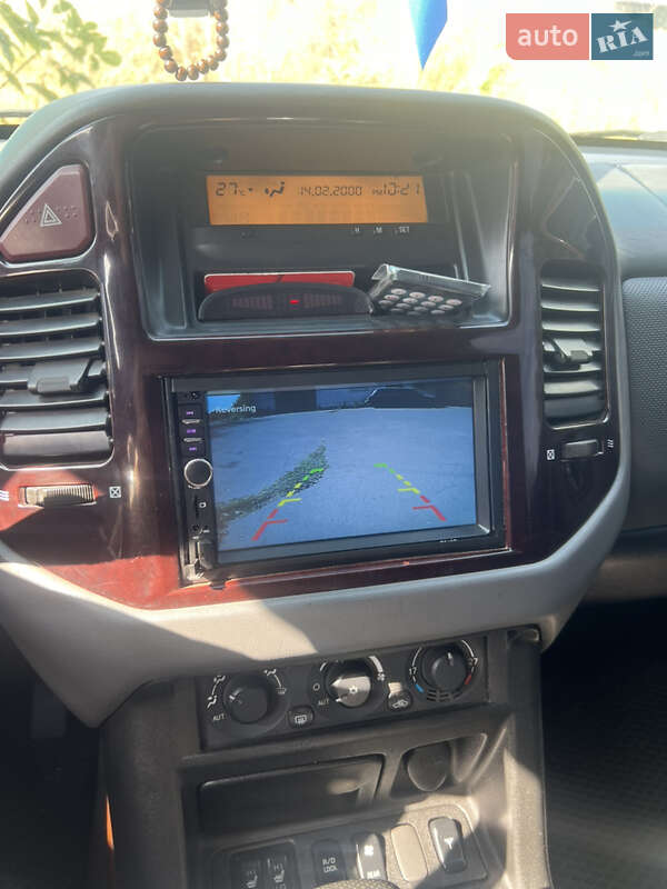 Внедорожник / Кроссовер Mitsubishi Pajero 2000 в Первомайске