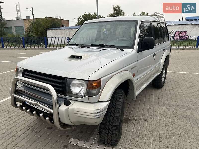 Mitsubishi Pajero 1996