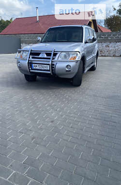 Позашляховик / Кросовер Mitsubishi Pajero 2005 в Малині