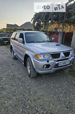 Позашляховик / Кросовер Mitsubishi Pajero 2007 в Ужгороді