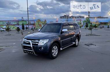 Позашляховик / Кросовер Mitsubishi Pajero 2008 в Одесі